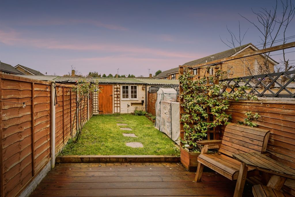 Property photo 3 of 15