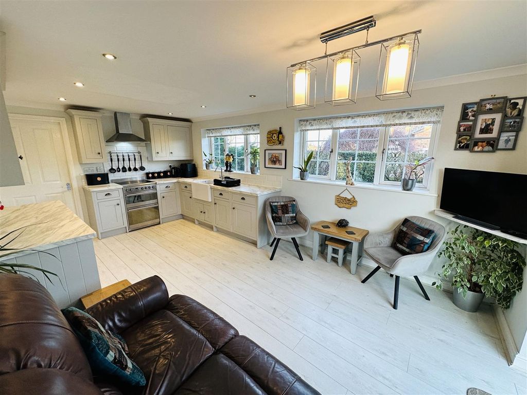 Property photo 2 of 32 Living Kitchen Diner.Jpg