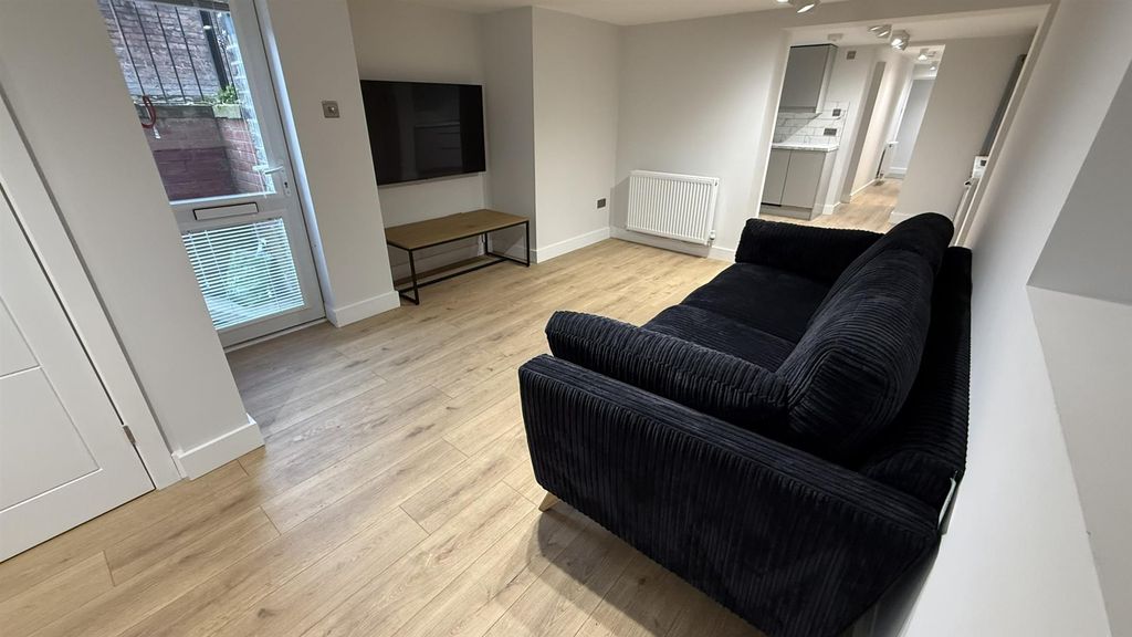 Property photo 2 of 22 Fullsizerender-4.Jpeg