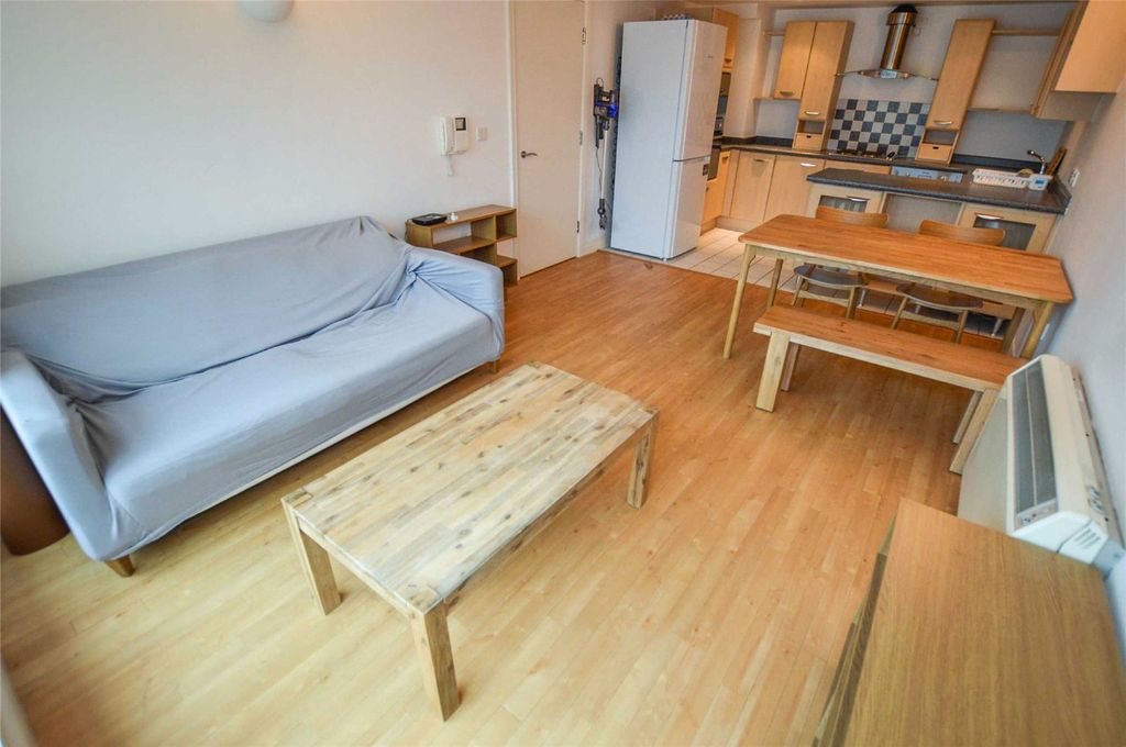 Property photo 2 of 13 Picture No. 05