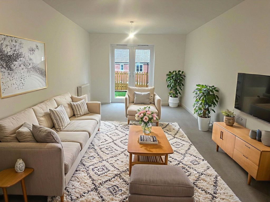 Property photo 2 of 10 Cgi Dressed