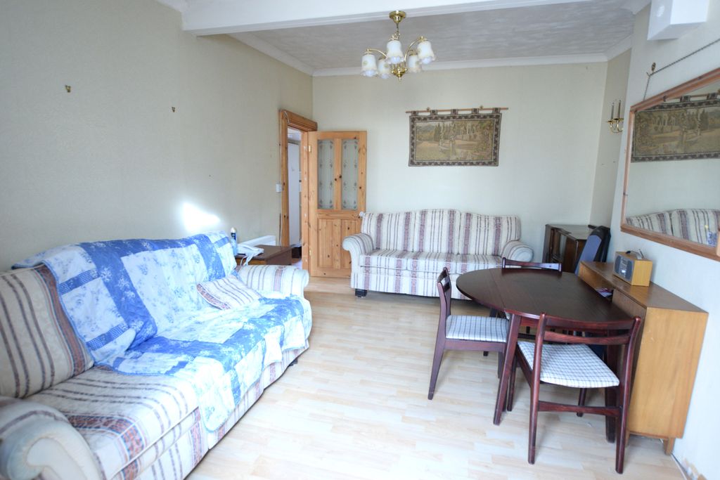 Property photo 3 of 13 Living Room