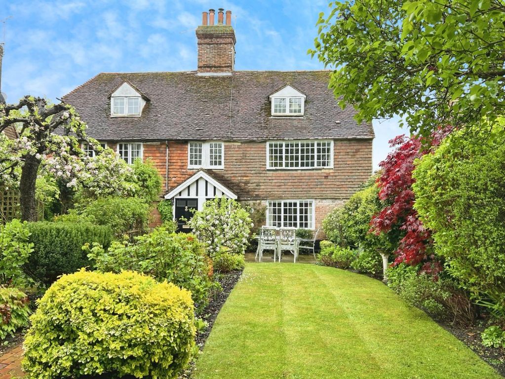 Property photo 2 of 17
