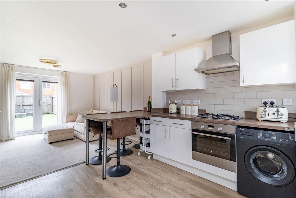 Property photo 3 of 20 Lounge/Kitchen/Dining Room