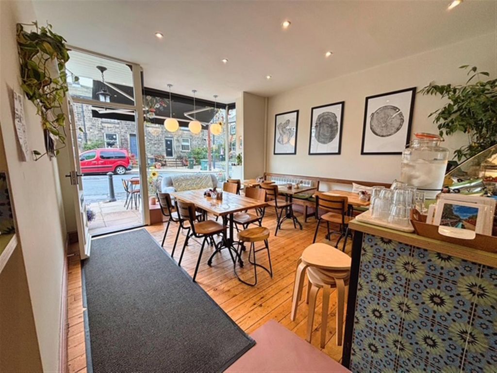 Property photo 3 of 7 Photo 2