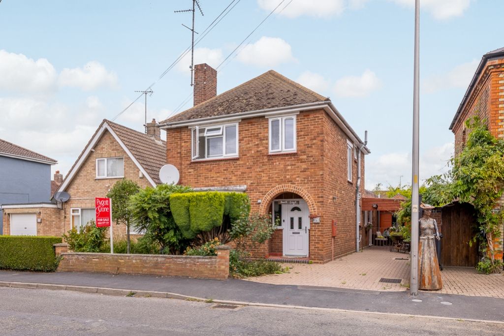 Property photo 1 of 22 28 Albert Street (Spalding)-7