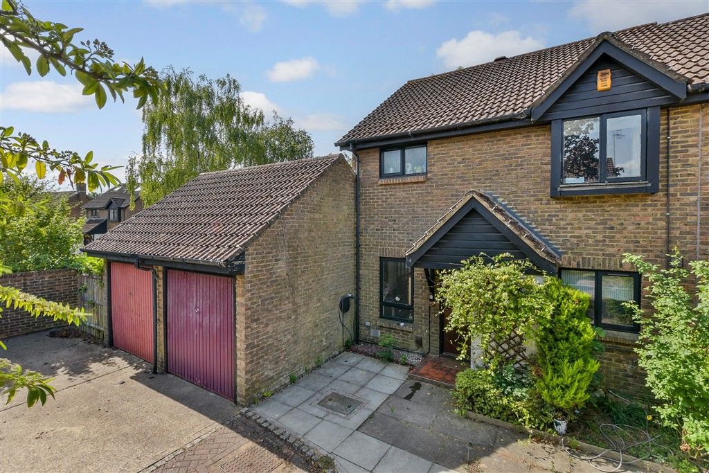 Property photo 1 of 15 External (Web)