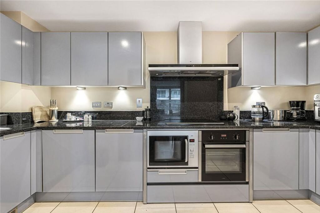 Property photo 2 of 4