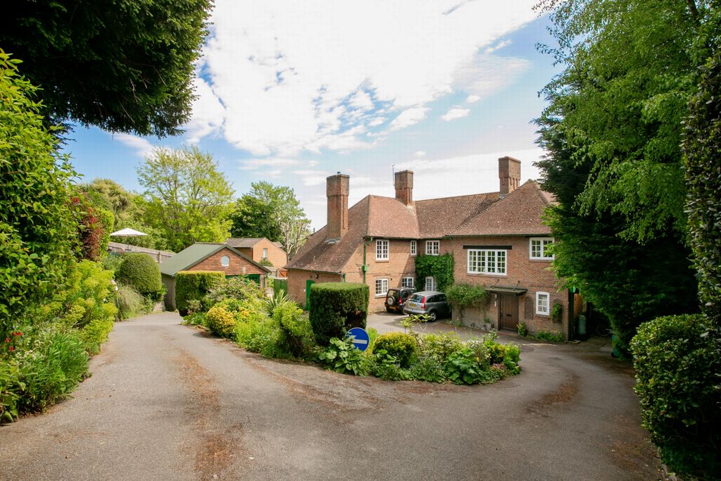 Property photo 1 of 23 Front