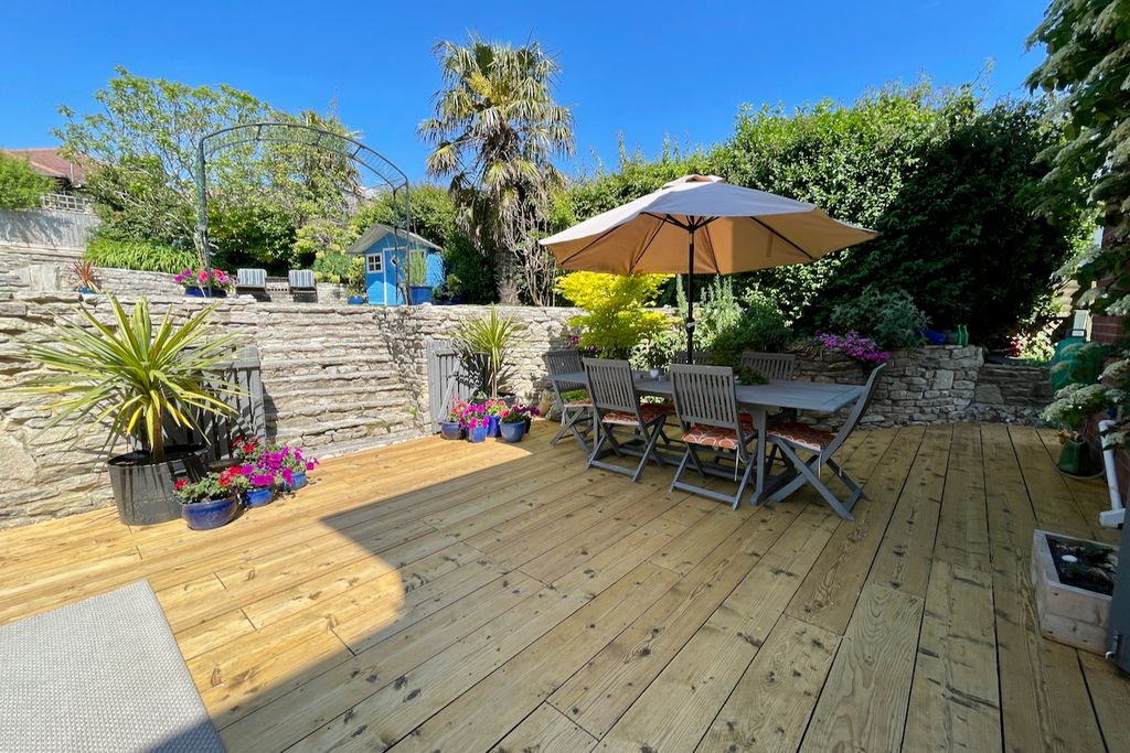 Property photo 2 of 19 Rear Garden