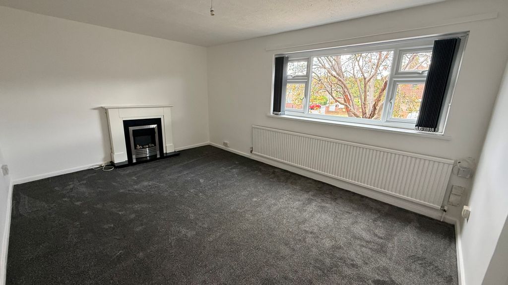 Property photo 3 of 11 Image