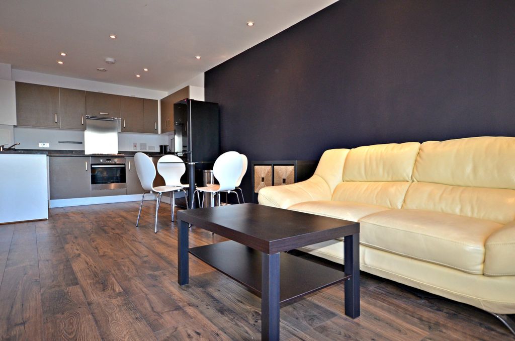 Property photo 3 of 9 Living3.New