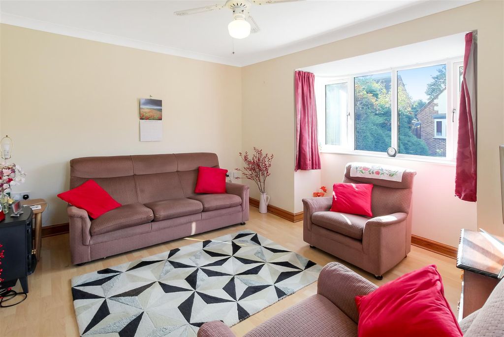 Property photo 3 of 12 Living Room