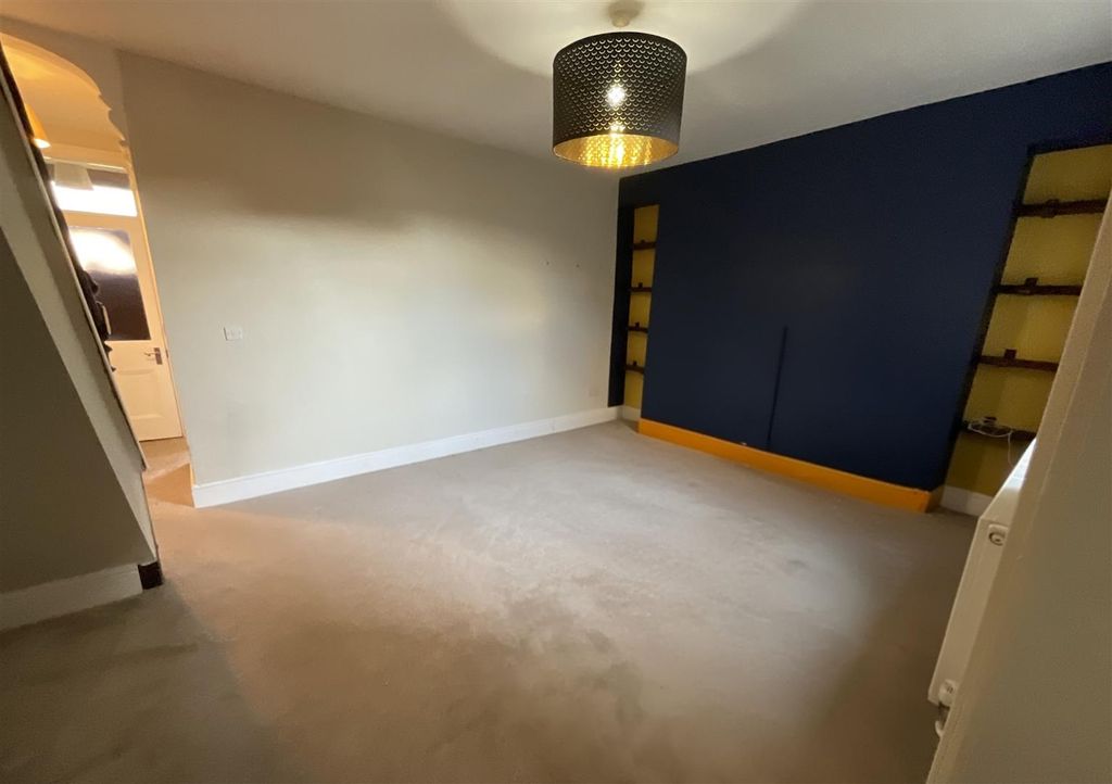 Property photo 2 of 19 Img_2069.Jpg