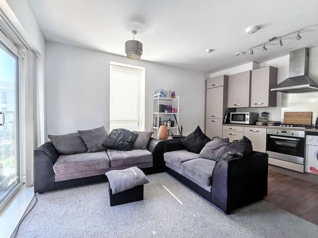 Property photo 3 of 11 Not Specified