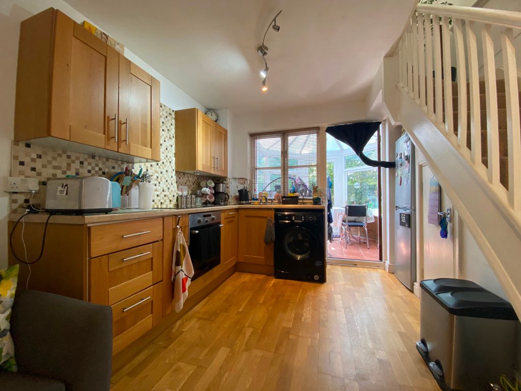 Property photo 3 of 7