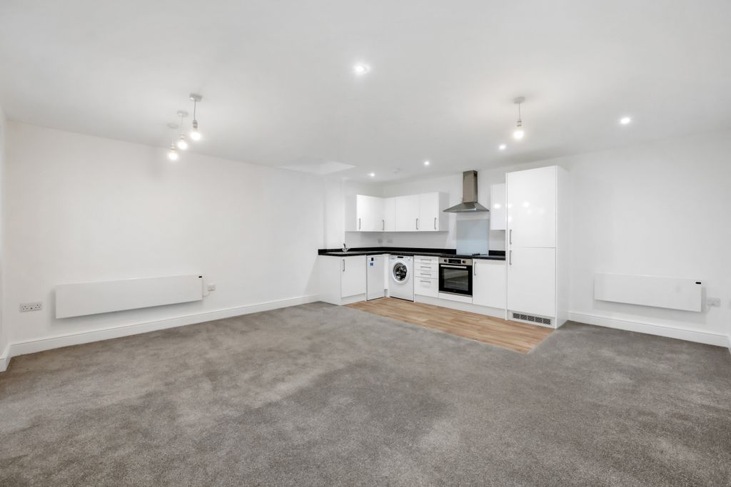 Property photo 3 of 15 Picture No. 03