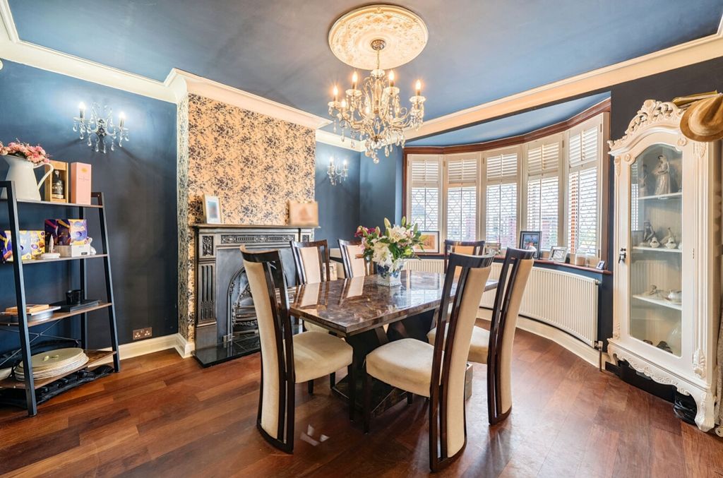 Property photo 2 of 15 1262188 (3)