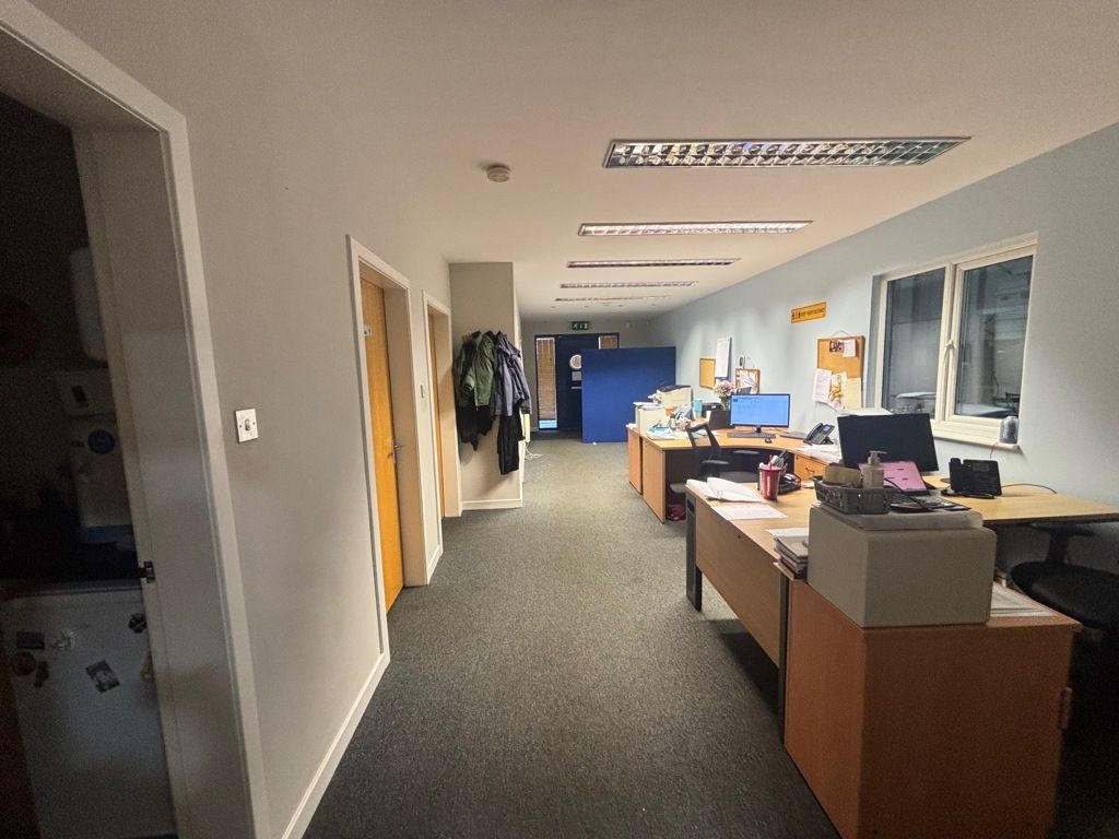 Property photo 3 of 7 Photo 3