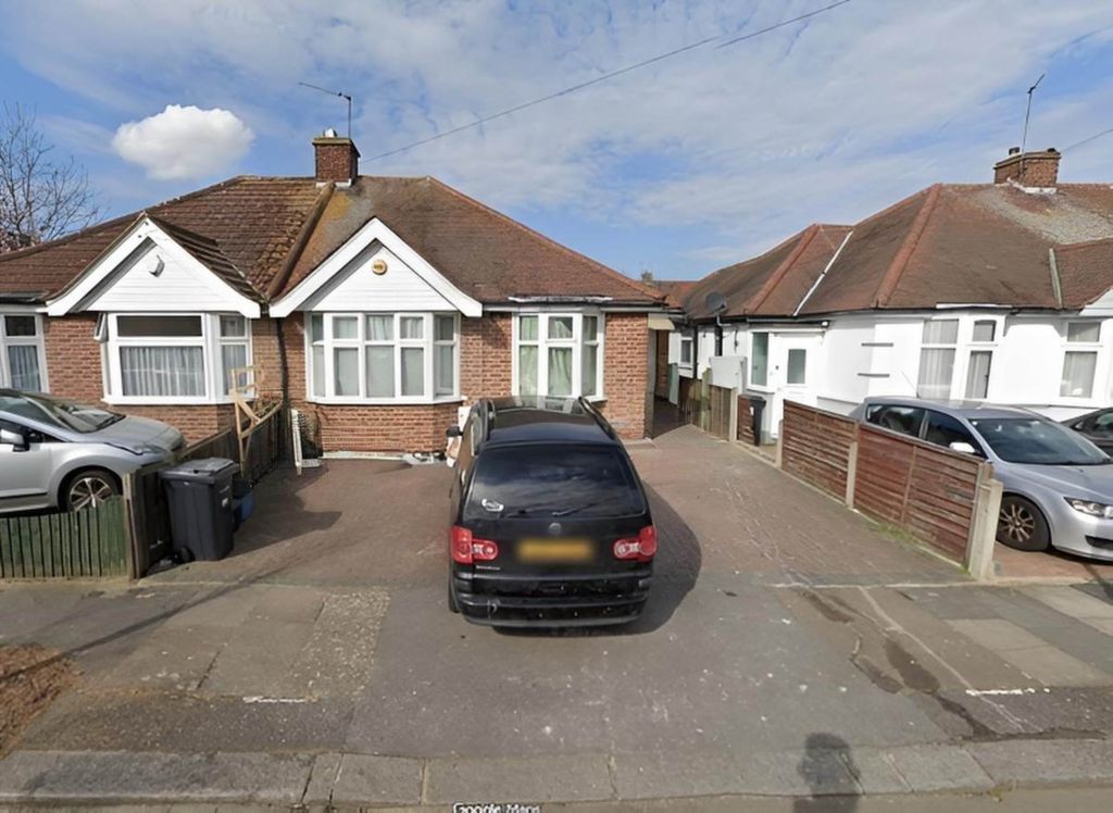 Property photo 1 of 1