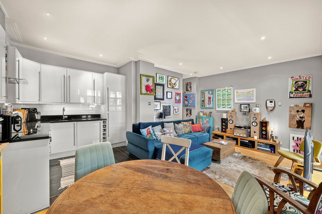 Property photo 2 of 9 Picture No. 05