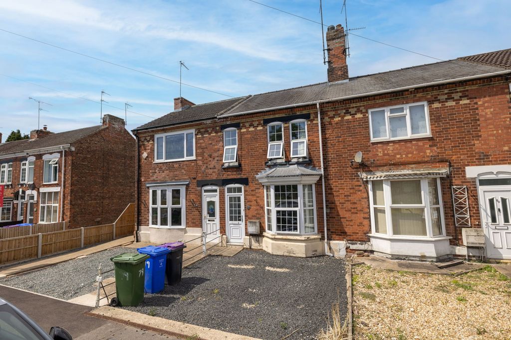 Property photo 2 of 22