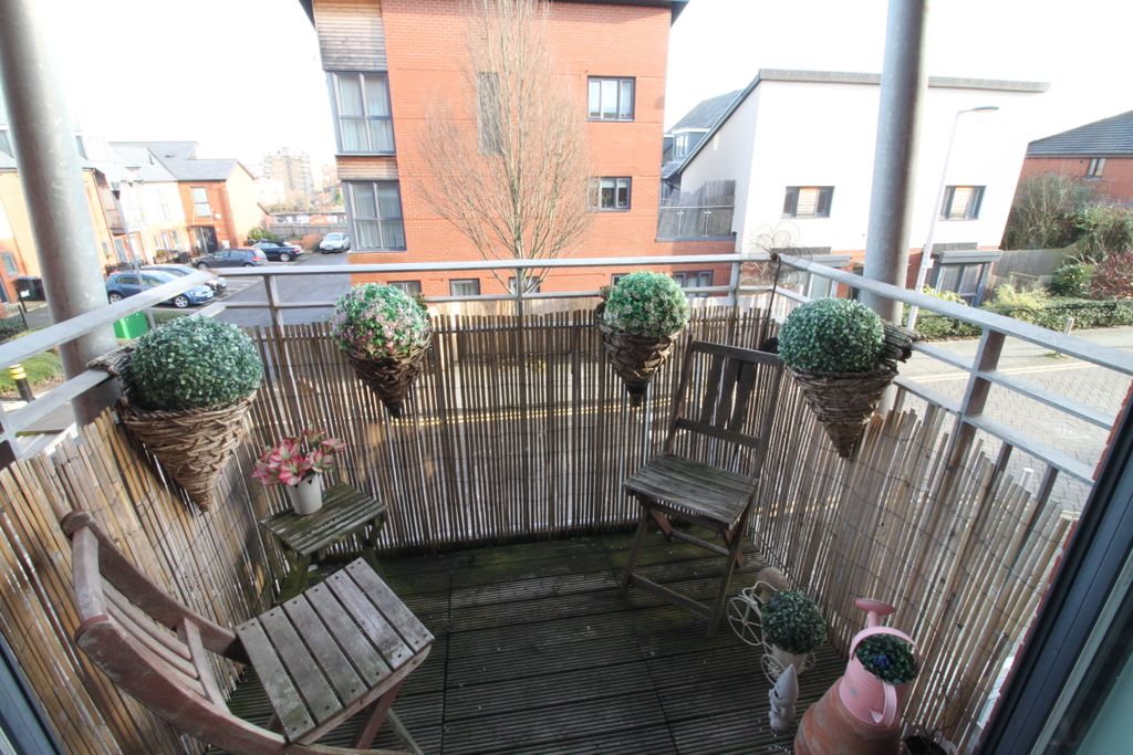 Property photo 2 of 15