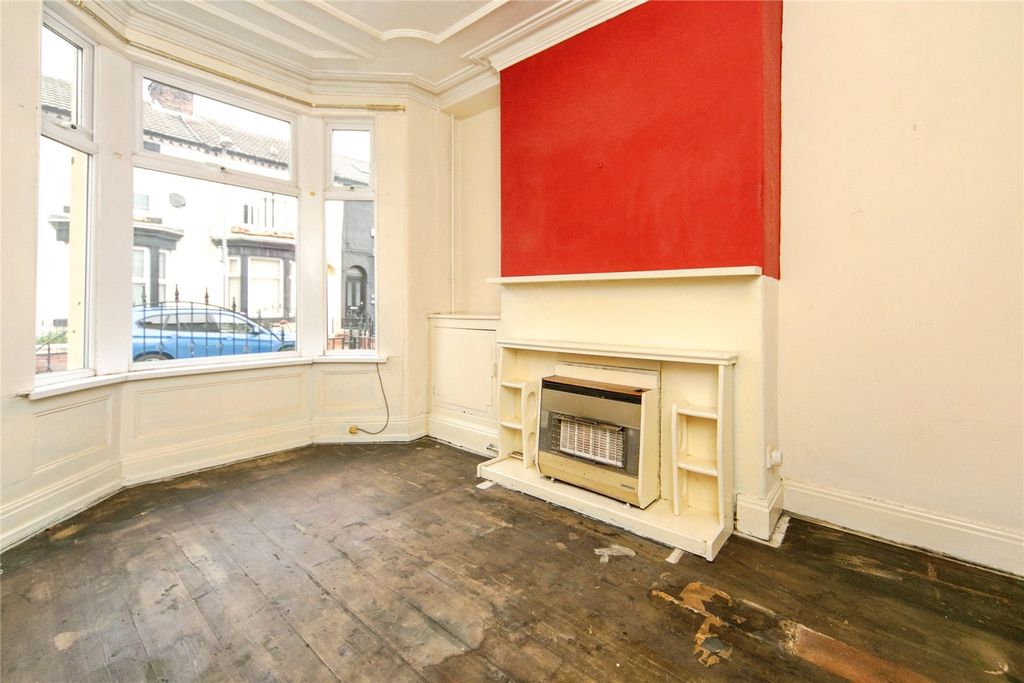 Property photo 3 of 17 Picture No. 28