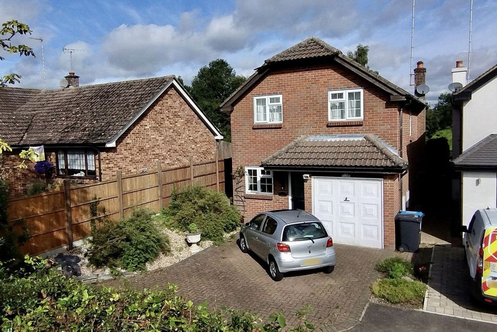 Property photo 1 of 19