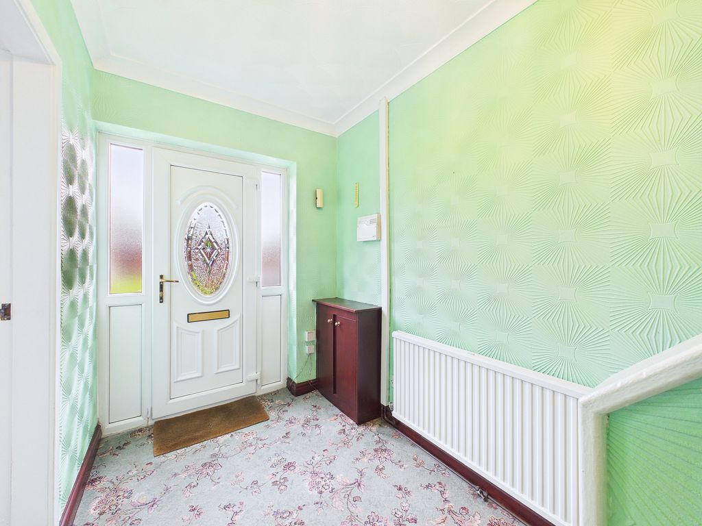 Property photo 3 of 23