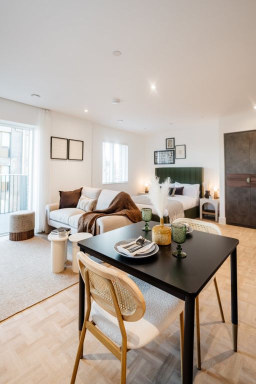 Property photo 3 of 27