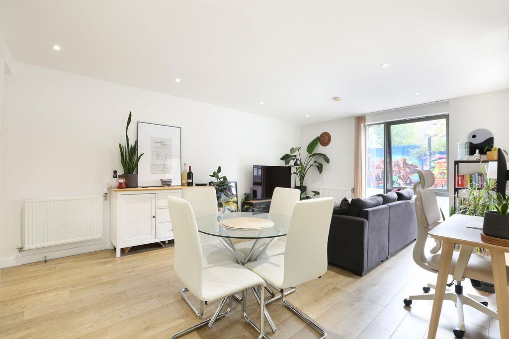 Property photo 2 of 14 Xgtsalkw.Jpeg