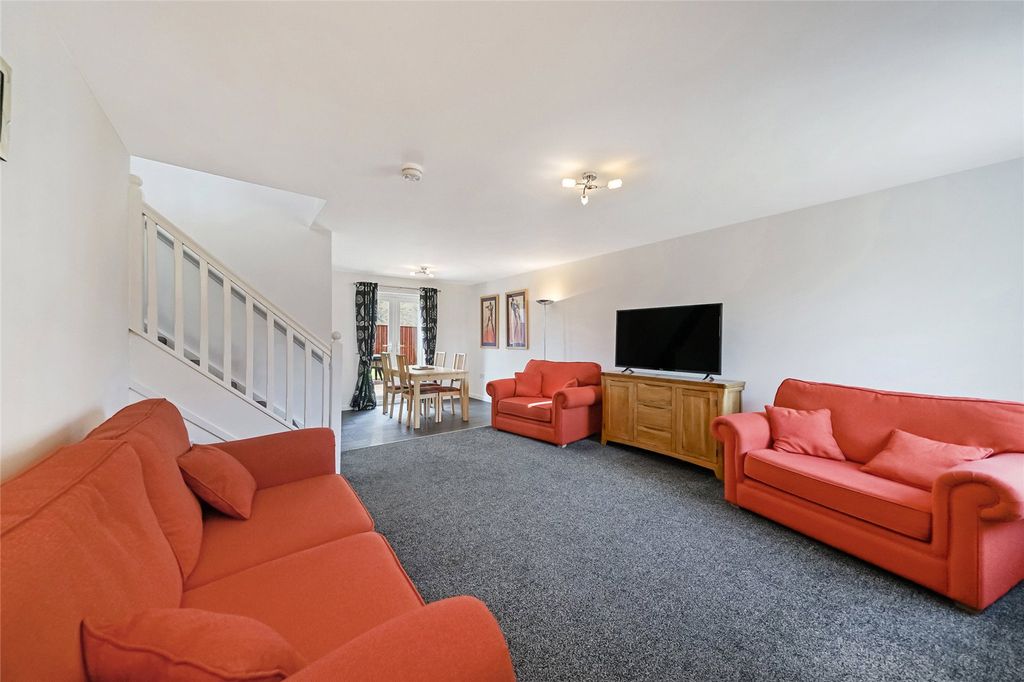Property photo 2 of 21 Picture No. 03