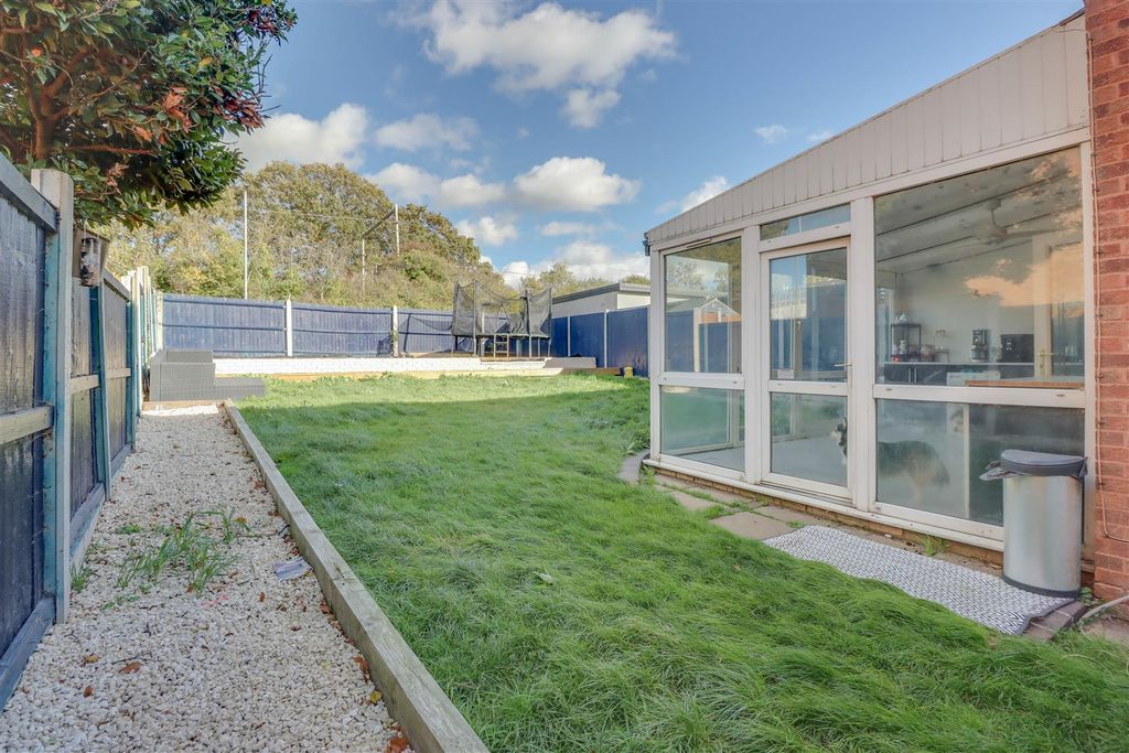 Property photo 2 of 20 20 Bannister Green 2025-6.Jpg