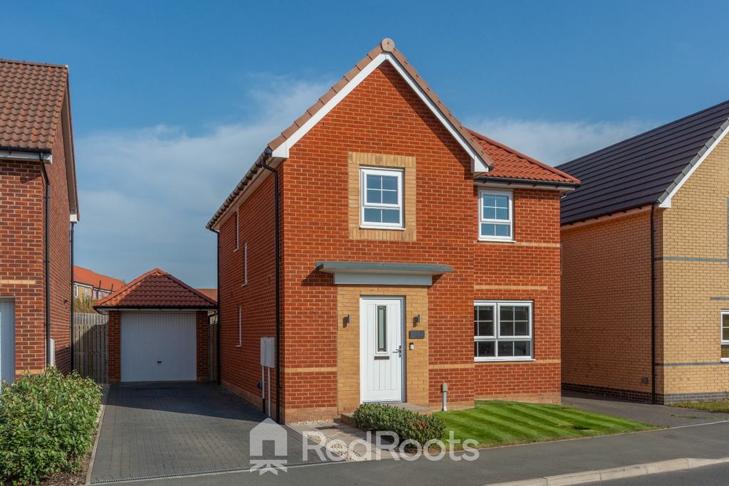 Property photo 1 of 33 4266120