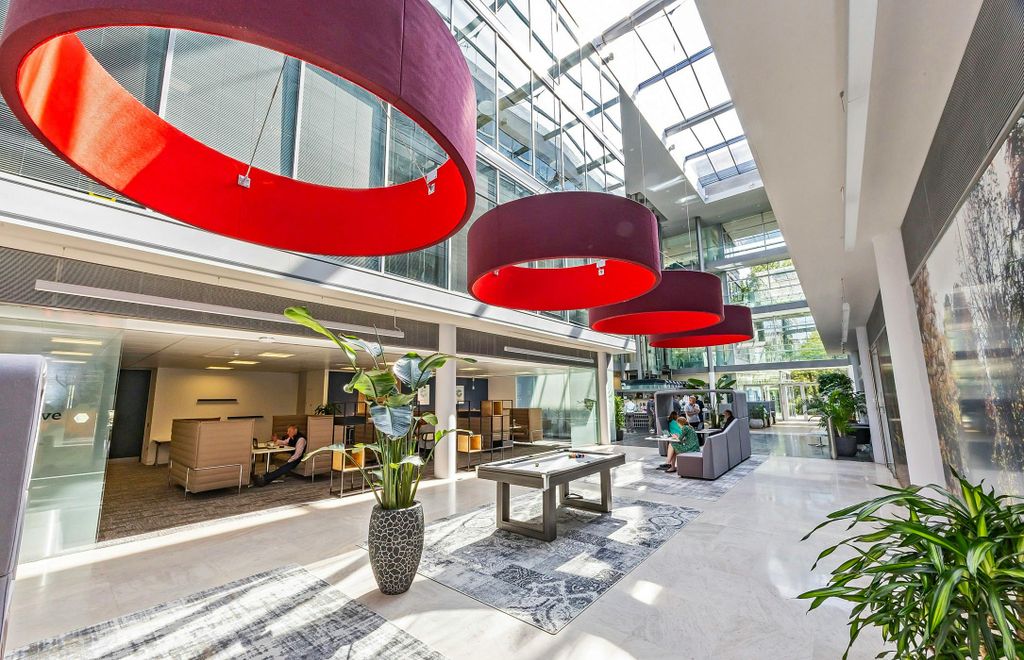 Property photo 3 of 32 100Lwa_020 (Extra Large).Jpg