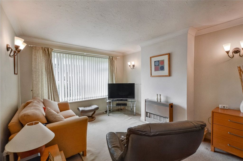 Property photo 2 of 14 Picture No. 08