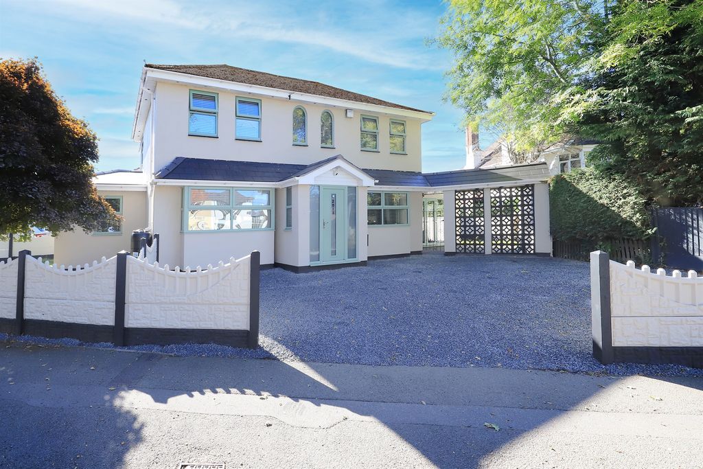 Property photo 1 of 20