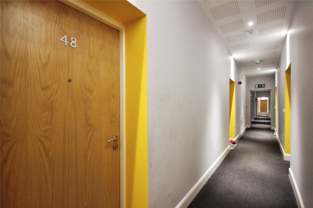 Property photo 2 of 12 Hallway
