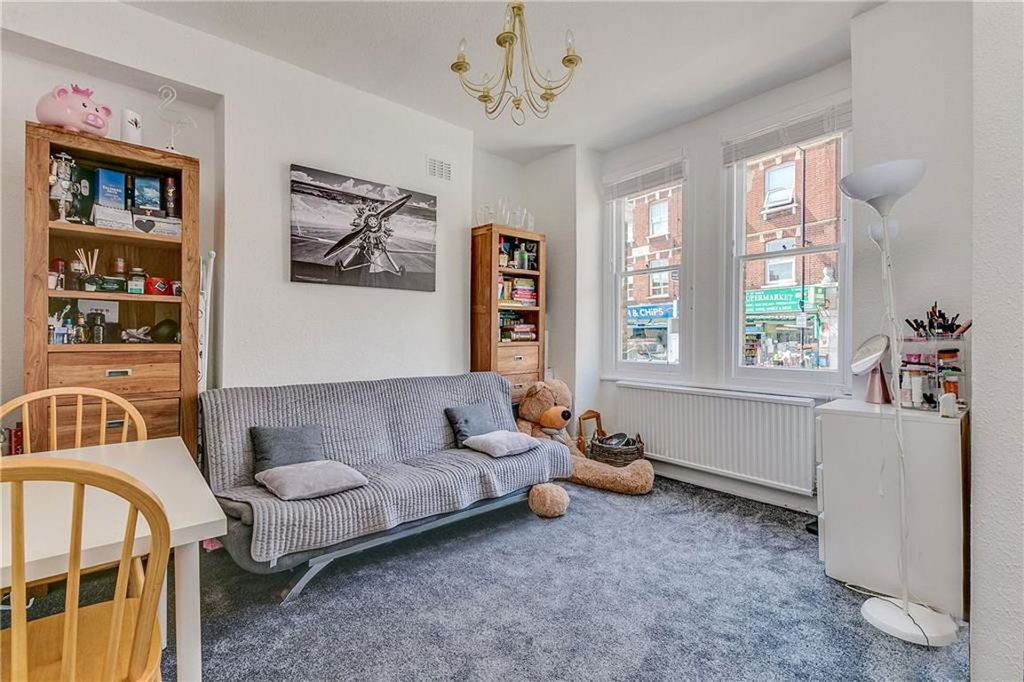 Property photo 2 of 5