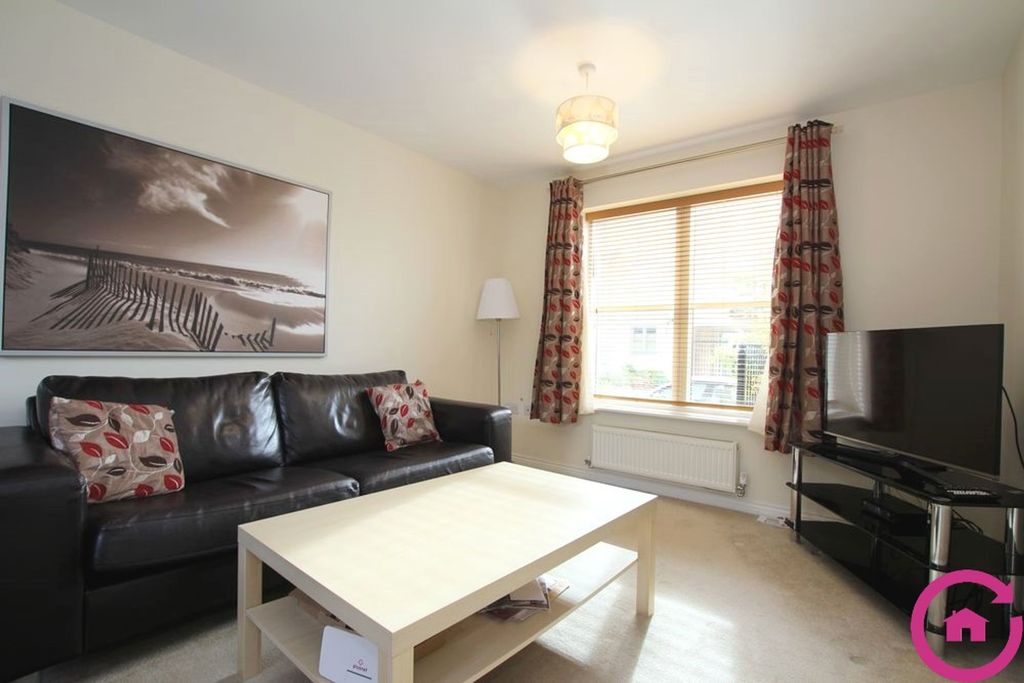1 bed property to rentPinewood Drive, Cheltenham GL51 photo 5