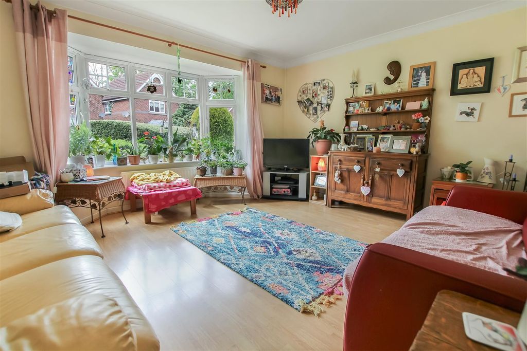 Property photo 3 of 16 Img_2452.Jpg