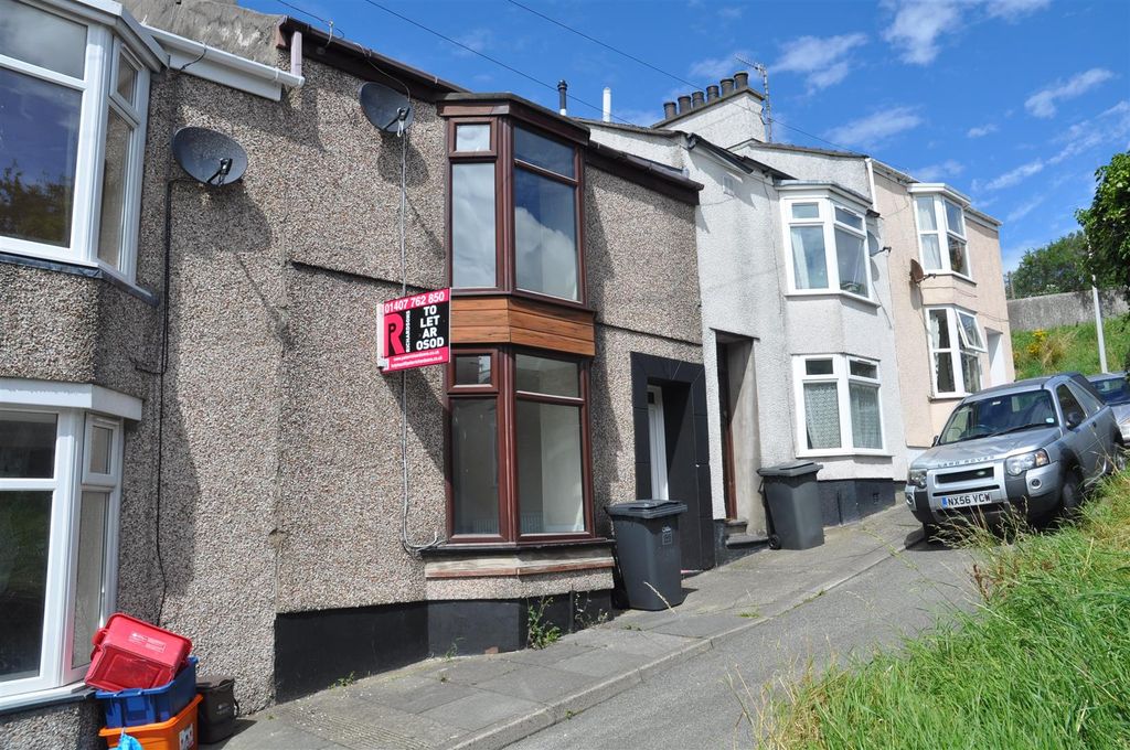 Property photo 1 of 10 Image