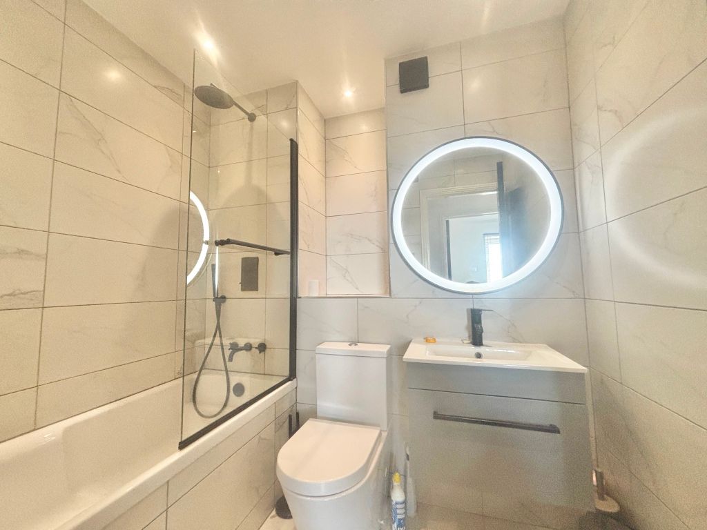 Additional image 24 of 2 bed flat to rentPocketts Wharf, Maritime Quarter, Swansea SA1