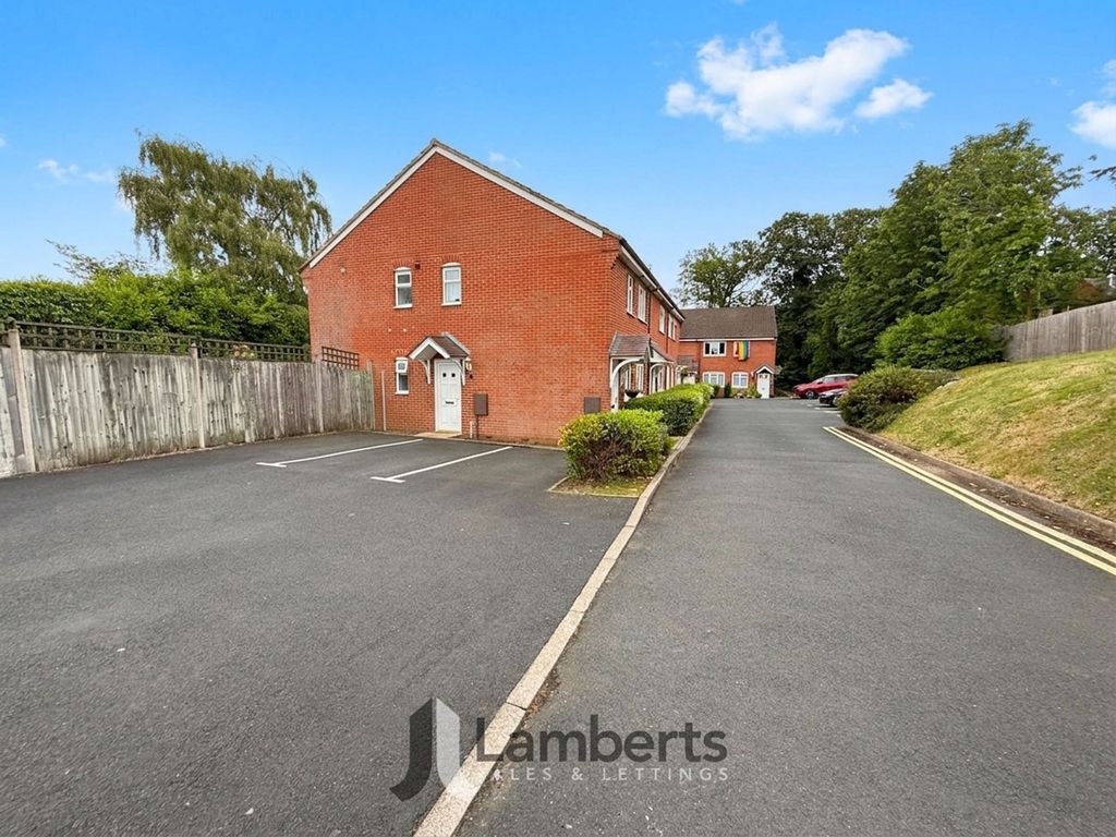 Property photo 1 of 14 Frontage