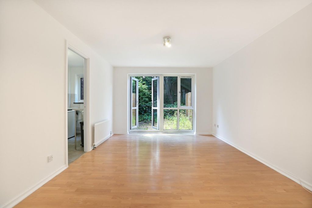 Property photo 1 of 14 Ach_5026.Jpg