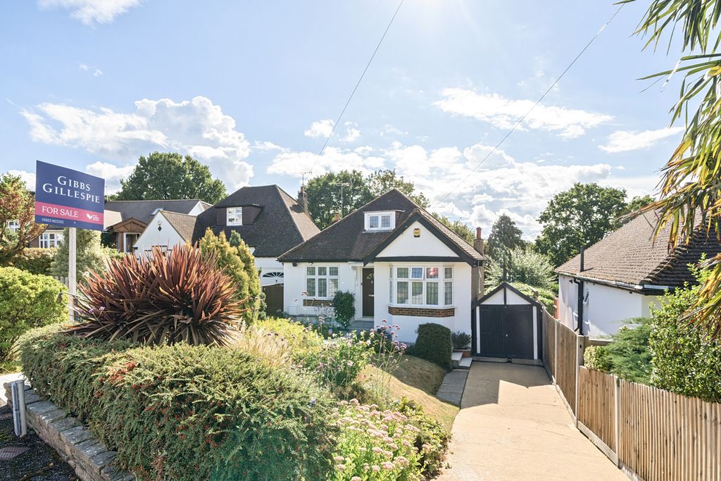 Property photo 2 of 23 1346961-3-68B1c2A...