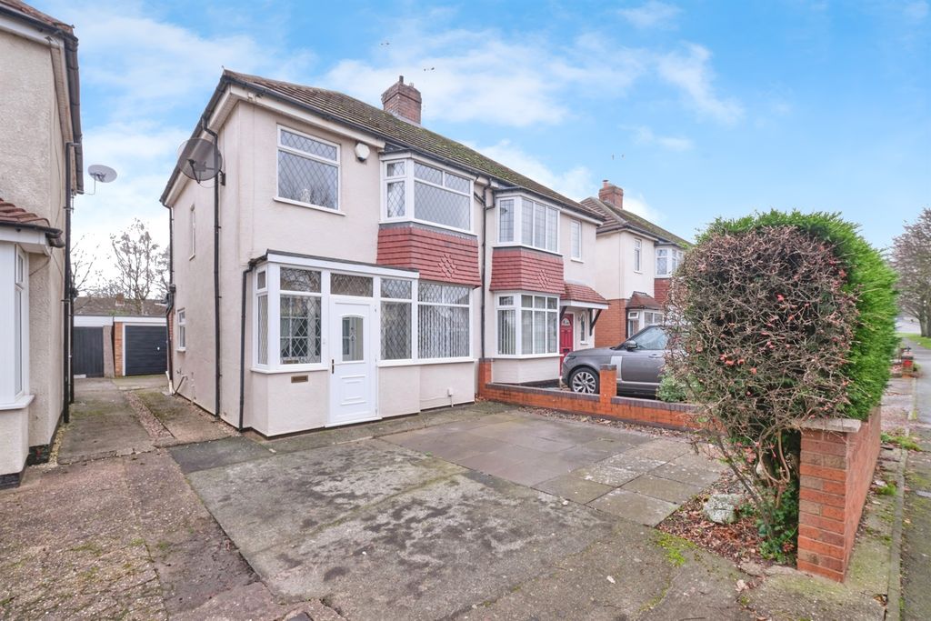 Property photo 1 of 17