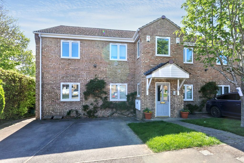 Property photo 1 of 10 Img_4456