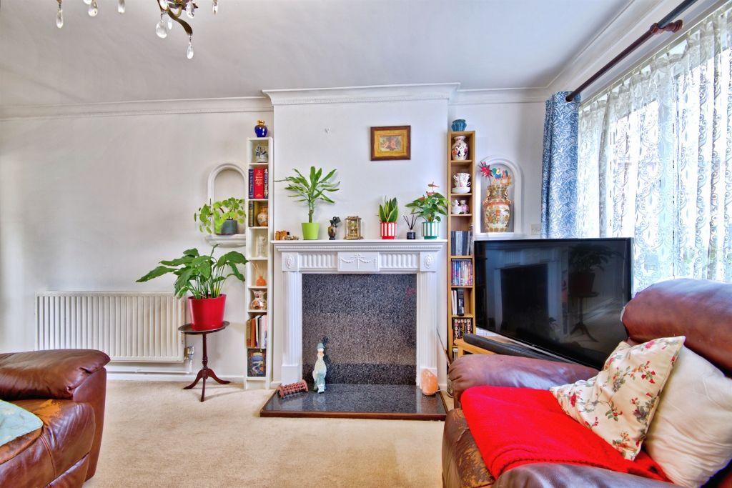 Property photo 3 of 16